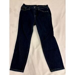 Judy Blue Los Angeles 14W Mom Jean. High-rise and dark blue wash.